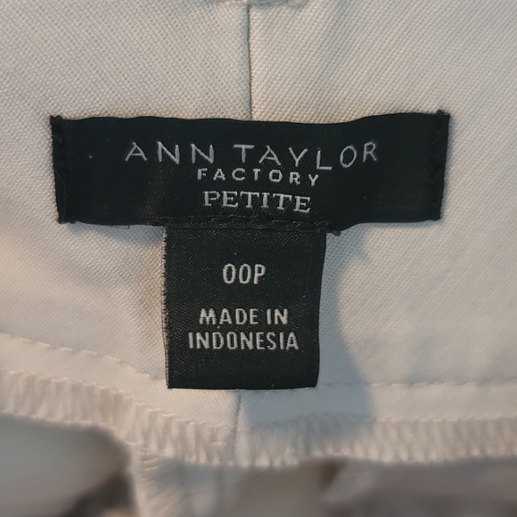 Ann Taylor petite pants - Picture 10 of 17